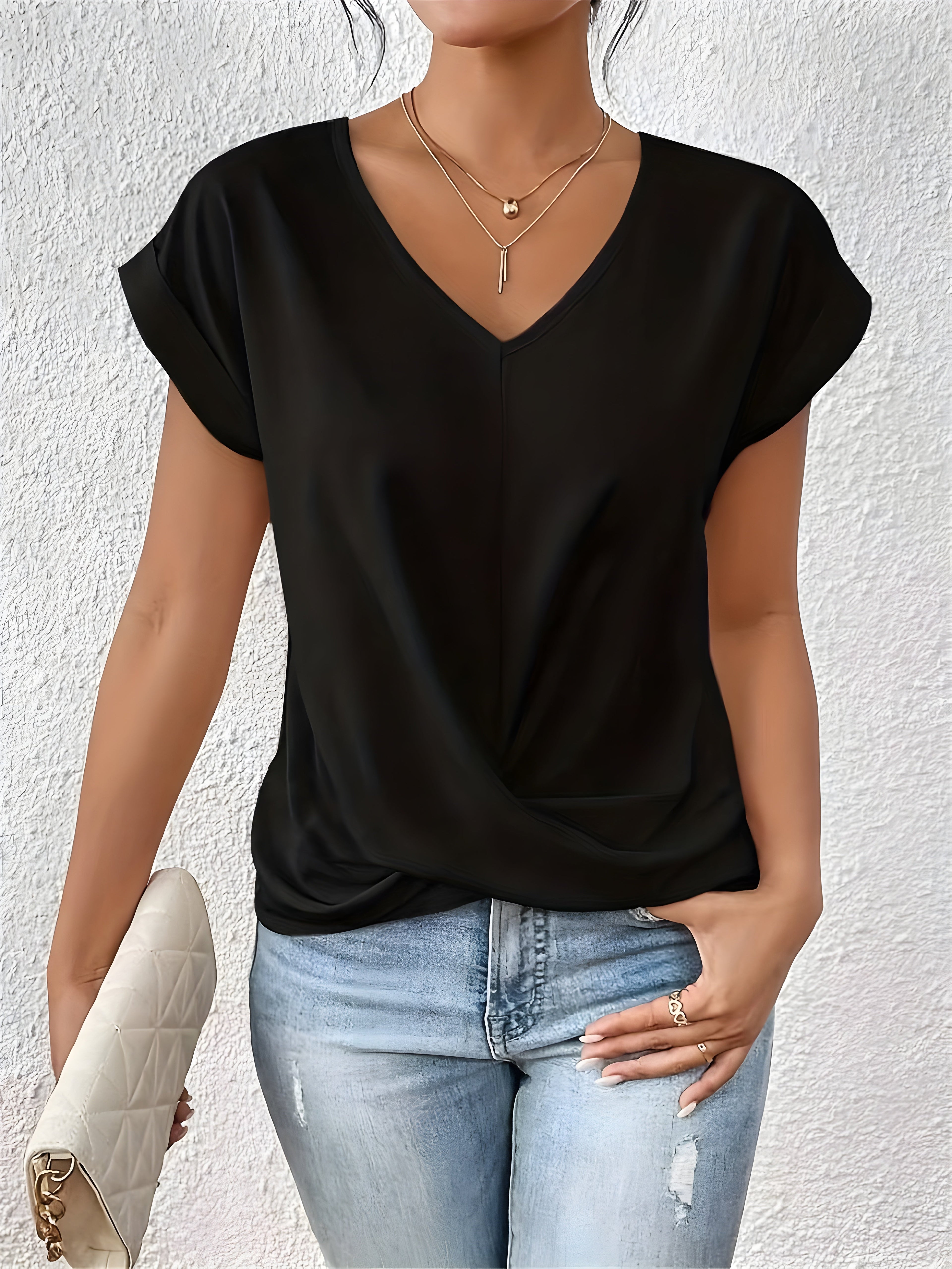 Meika | Twist Detail Top